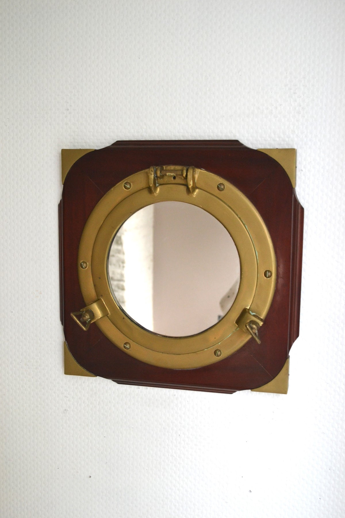 Miroir hublot