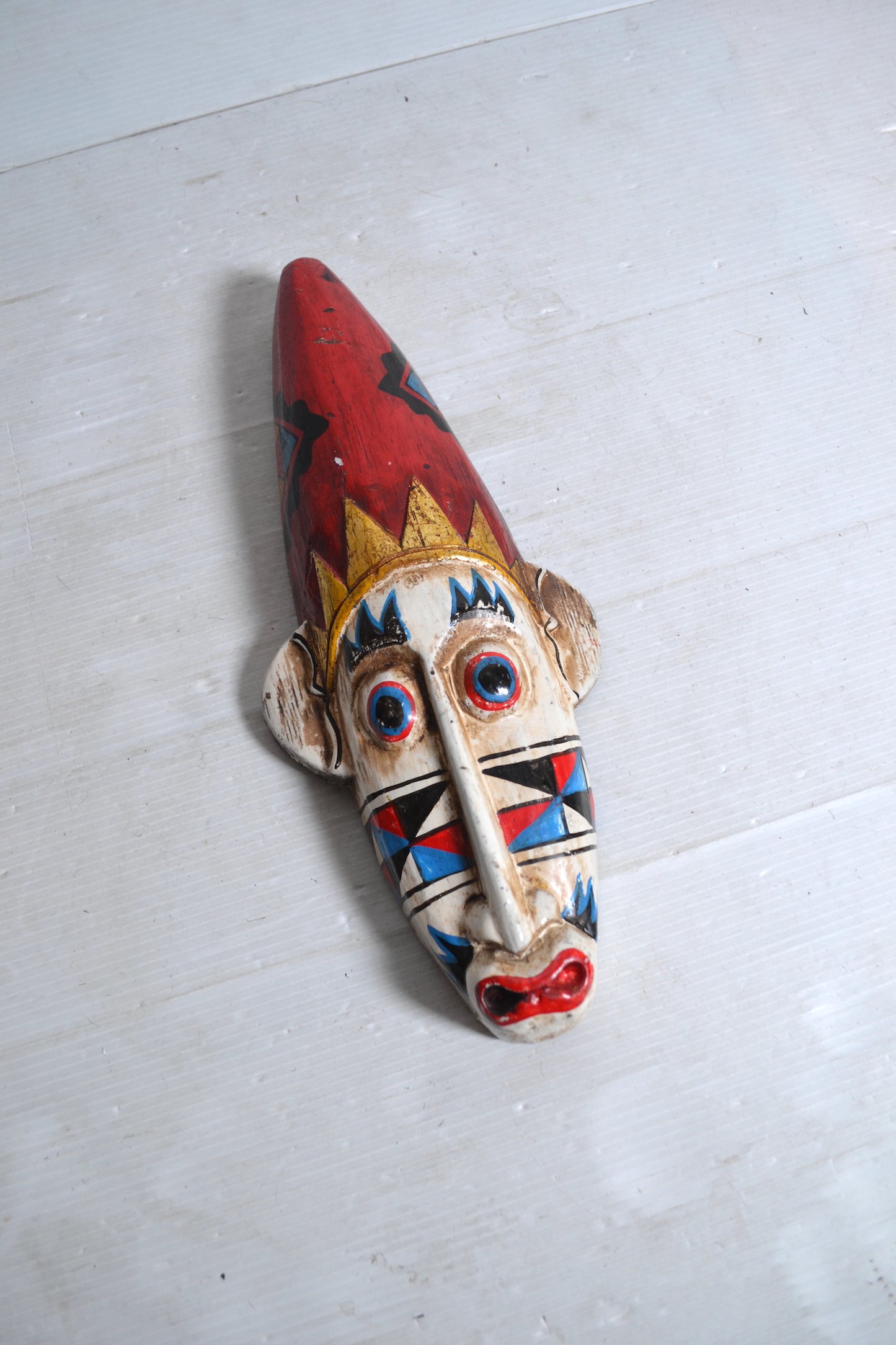 Masque en bois