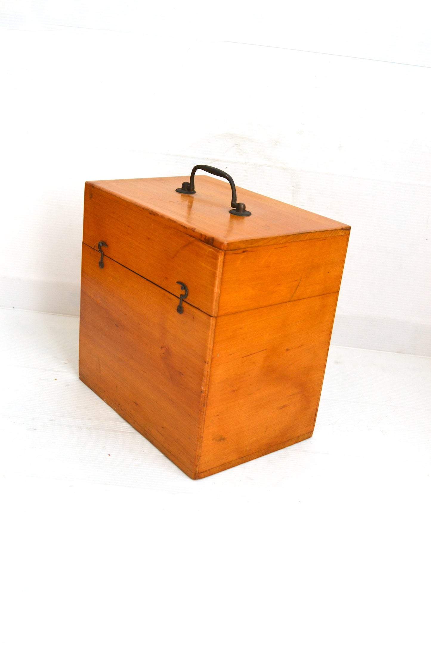 Boîte en bois