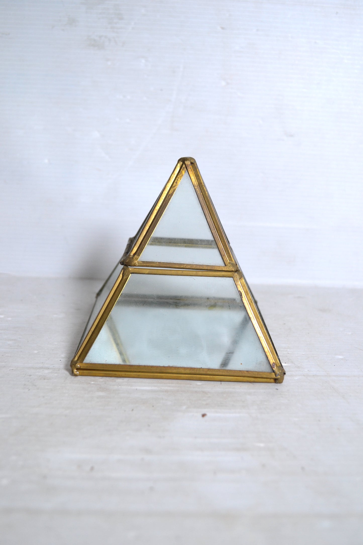 Boîte pyramide
