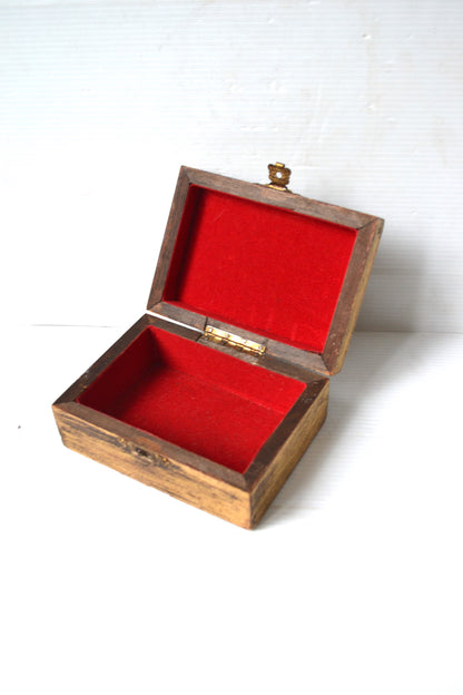Boite à bijoux dorée