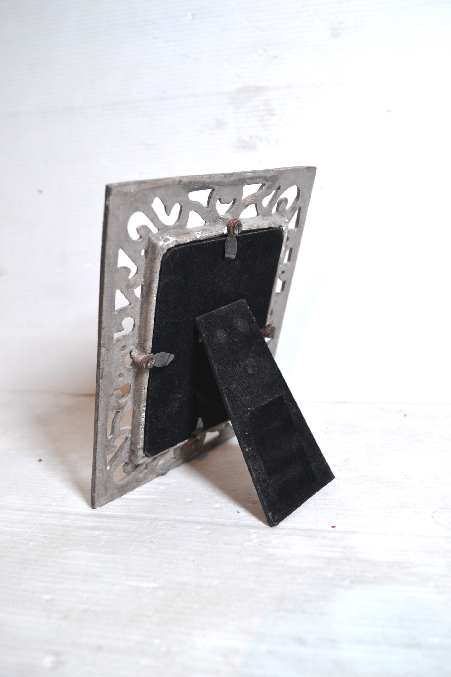 Cadre en métal gris