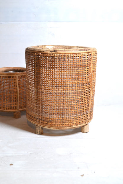 Cache-pot en rotin