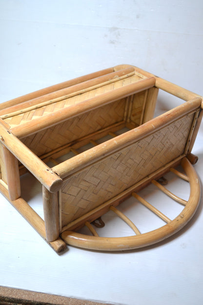 Étagère murale en rotin