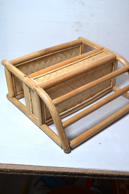 Étagère murale en rotin