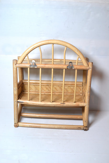 Étagère murale en rotin