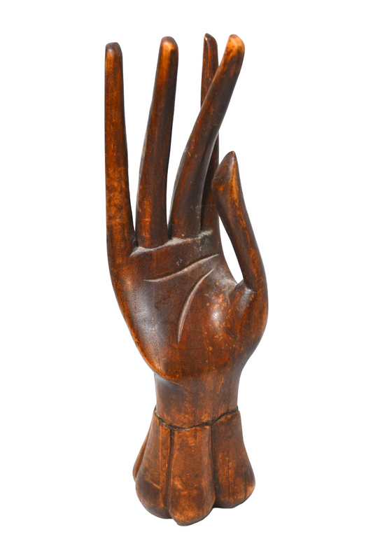 Main de Bouddha en bois