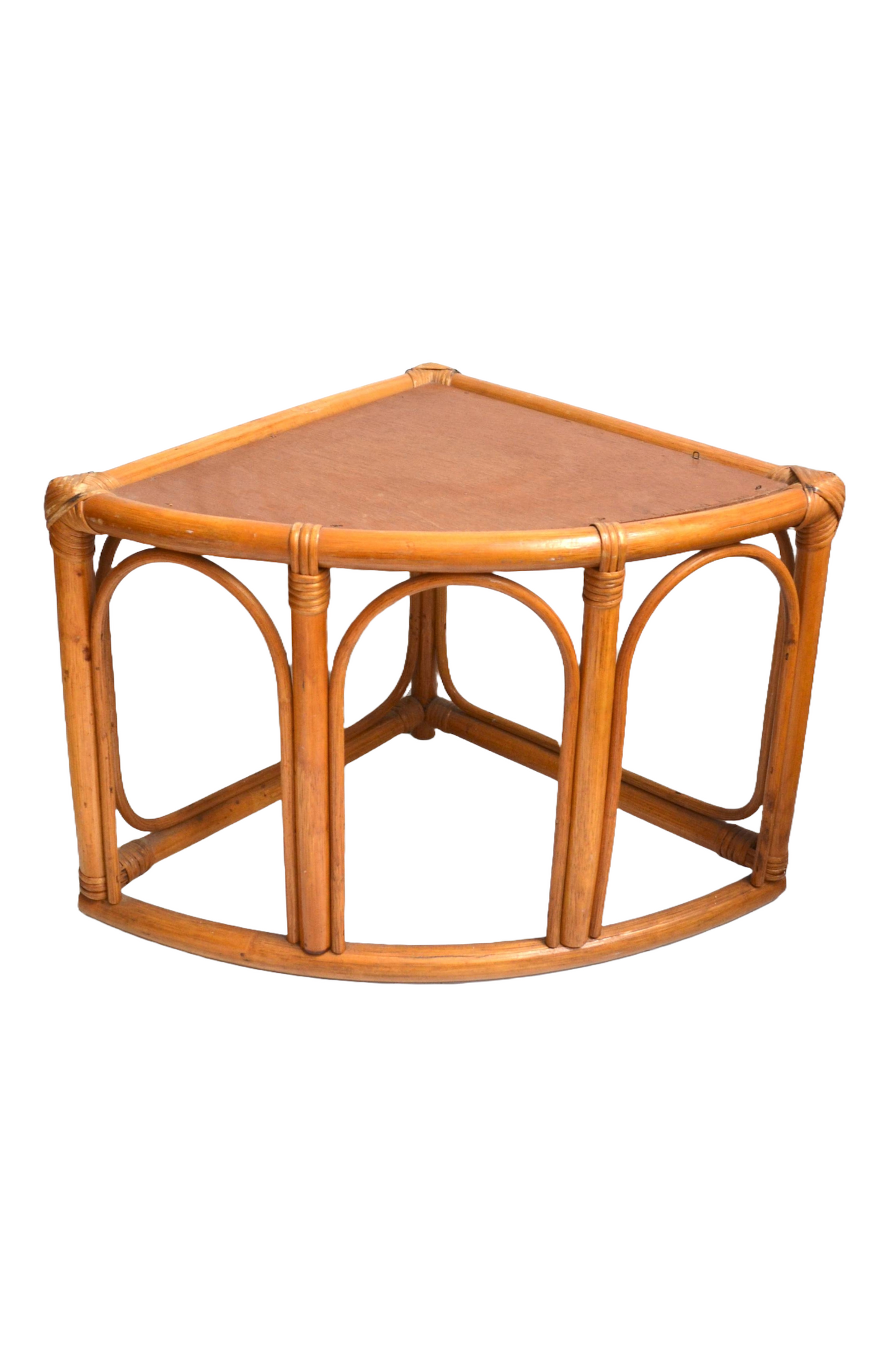 Meuble d'angle en rotin