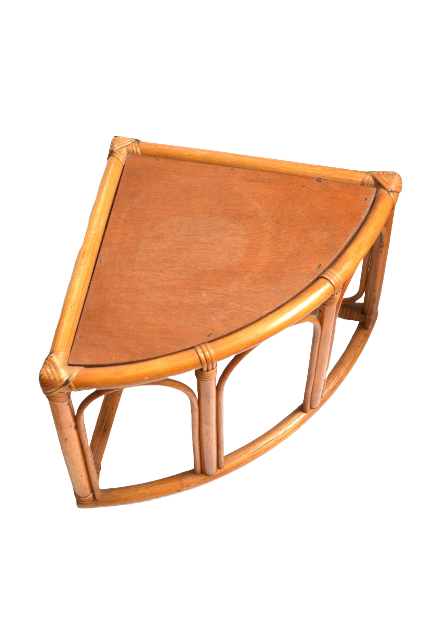 Meuble d'angle en rotin