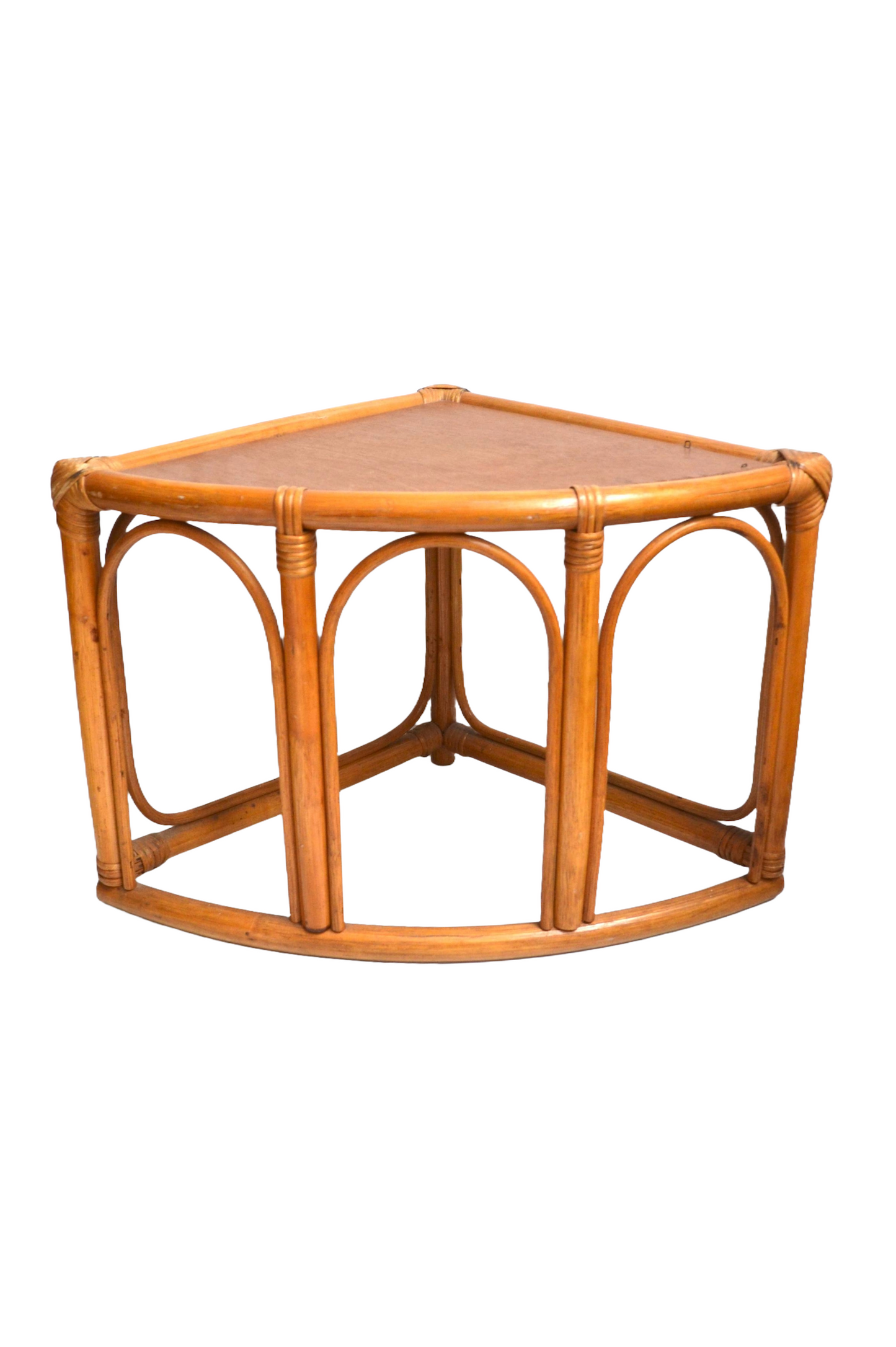 Meuble d'angle en rotin