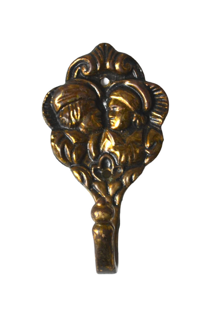 Patère en bronze