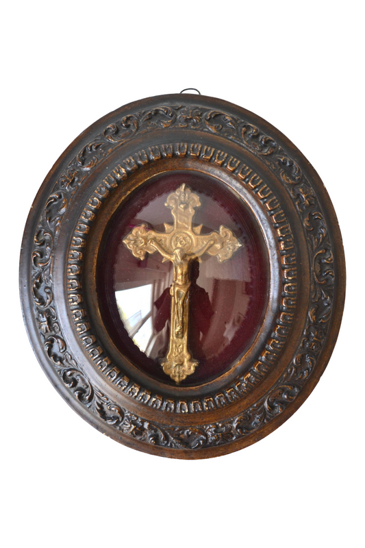 Cadre bombé religieux