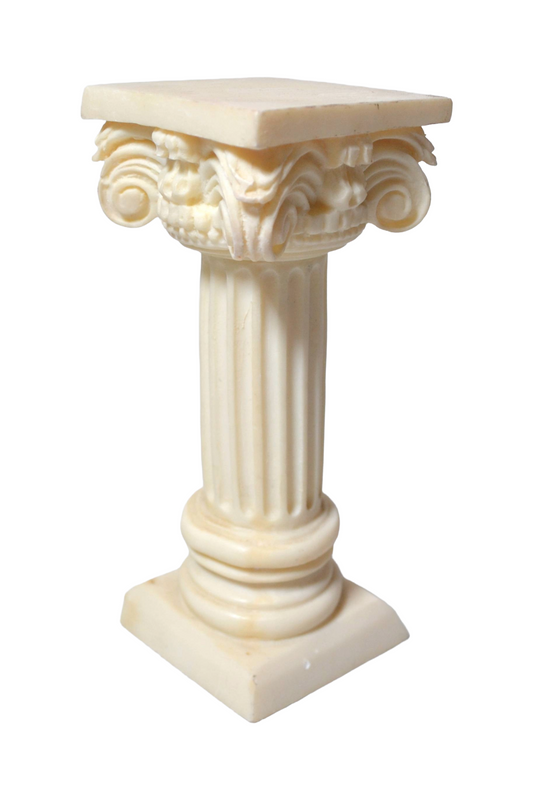 Colonne corinthienne en albâtre