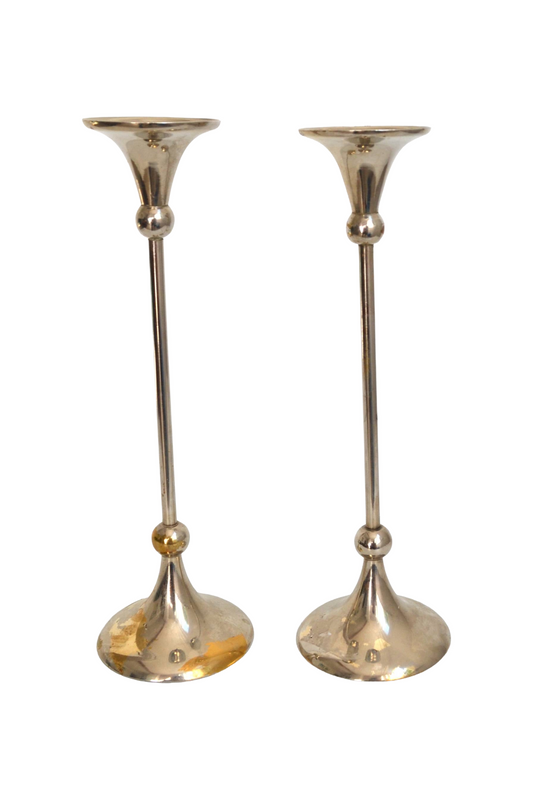 Bougeoirs argentés