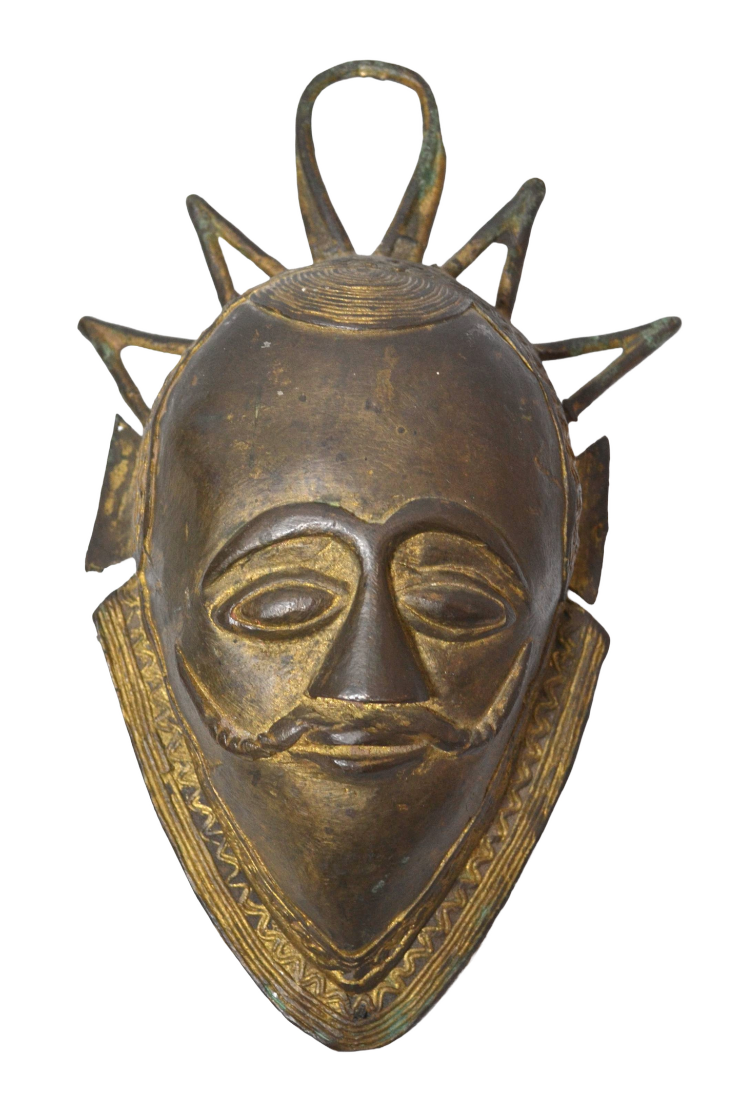 Masque en bronze