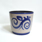 cache-pot bleu vintage