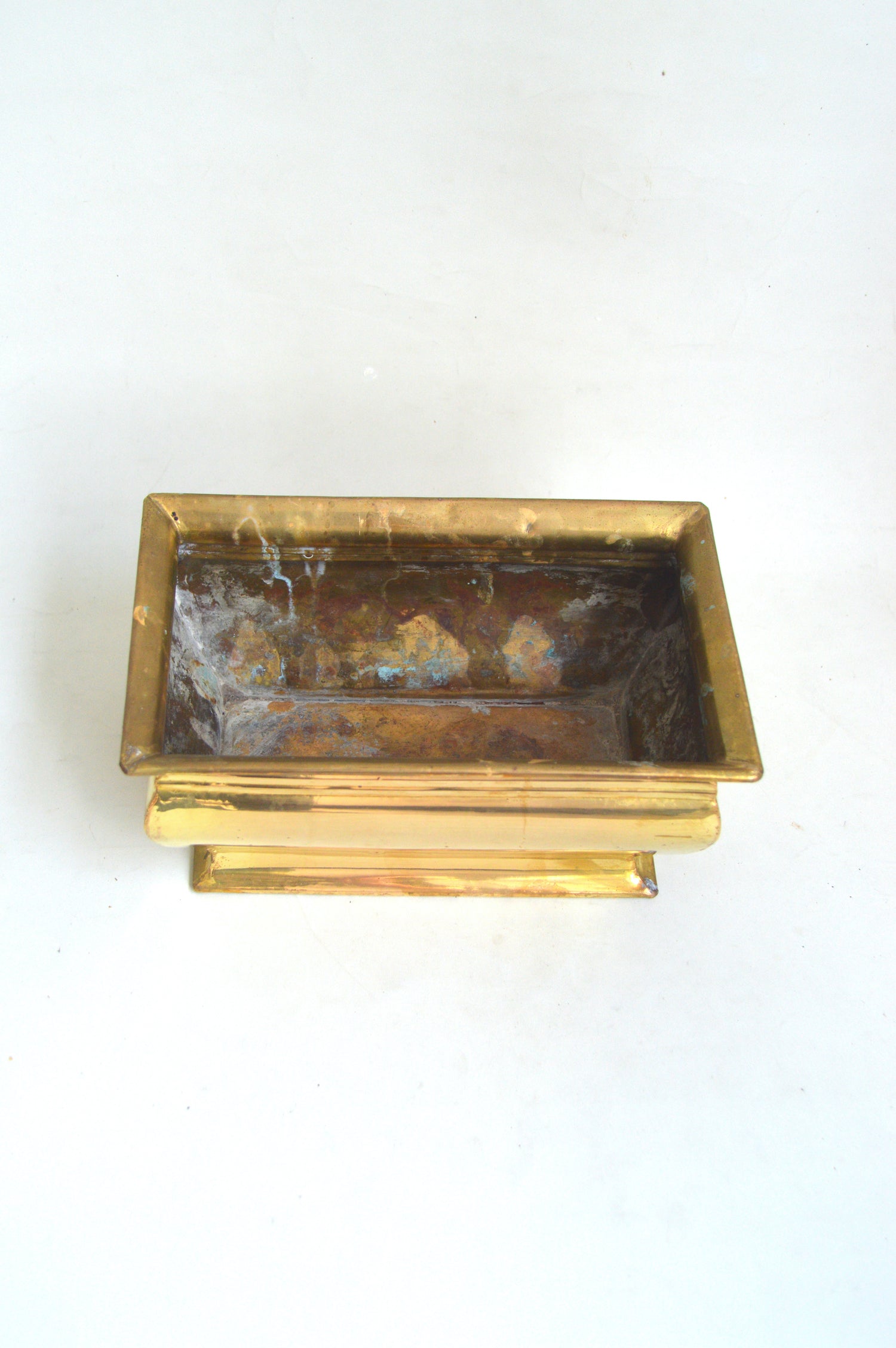 ancien-cache-pot-laiton