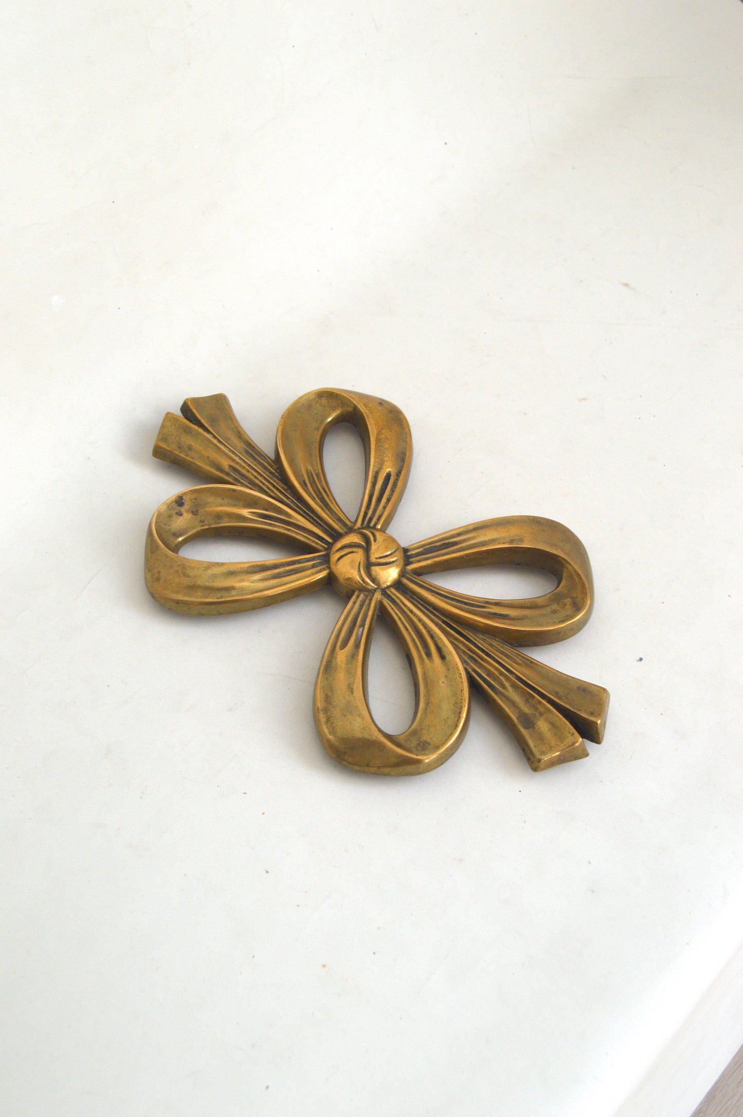 ancien-dessous-de-plat-doré