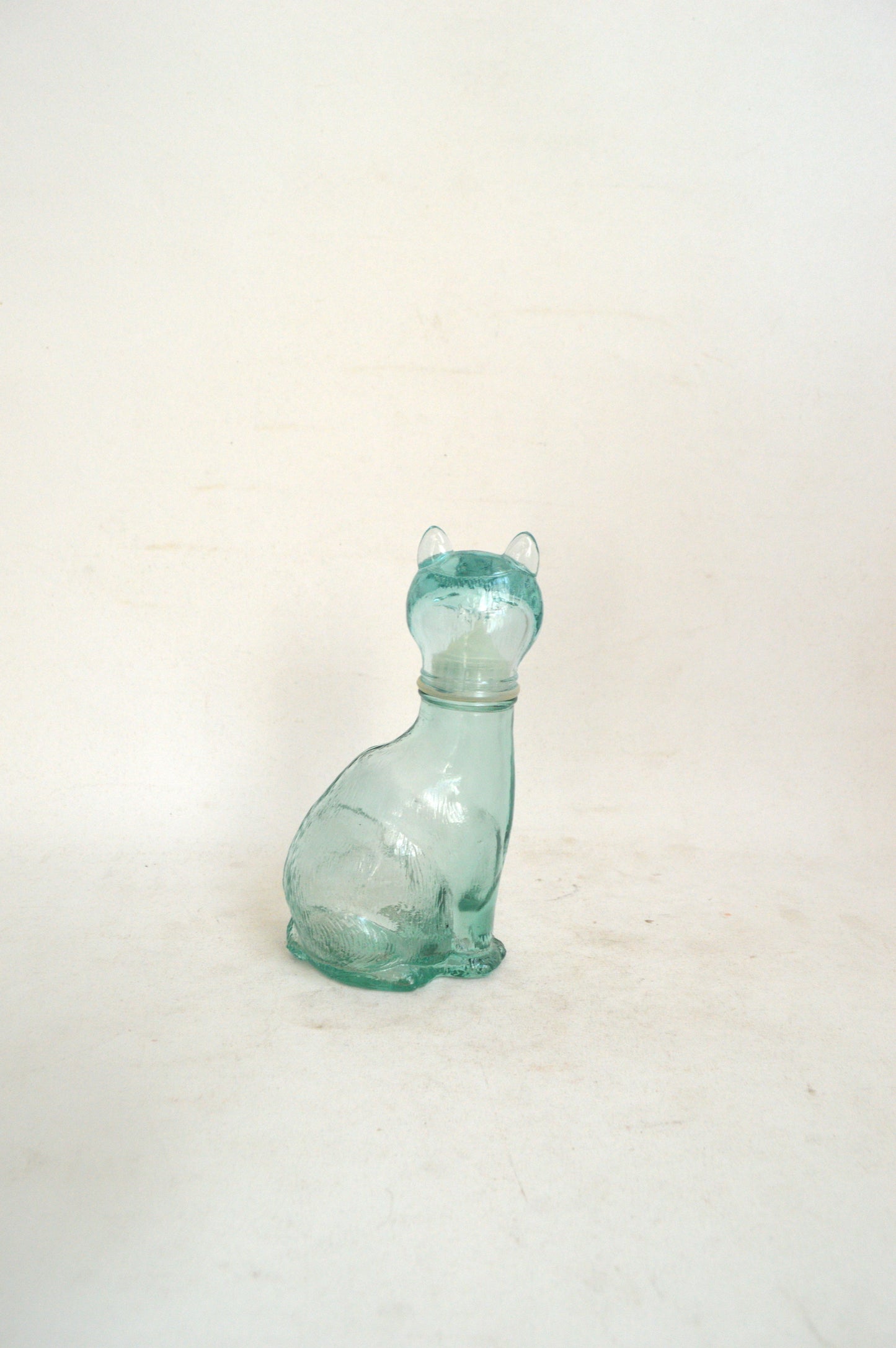 ancien-flacon-en-verre