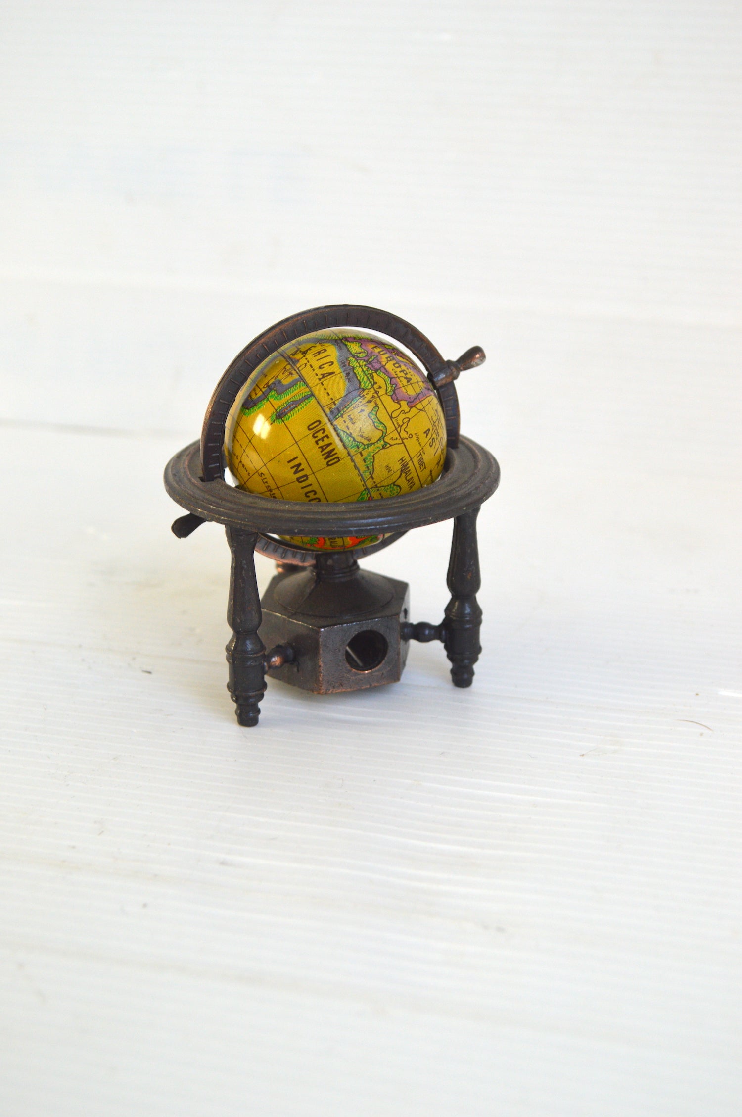 ancien-globe-terestre