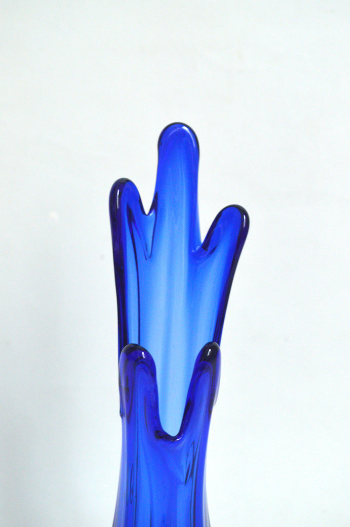 ancien vase bleu