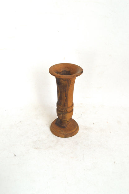 ancien-vase-en-bois-tourné