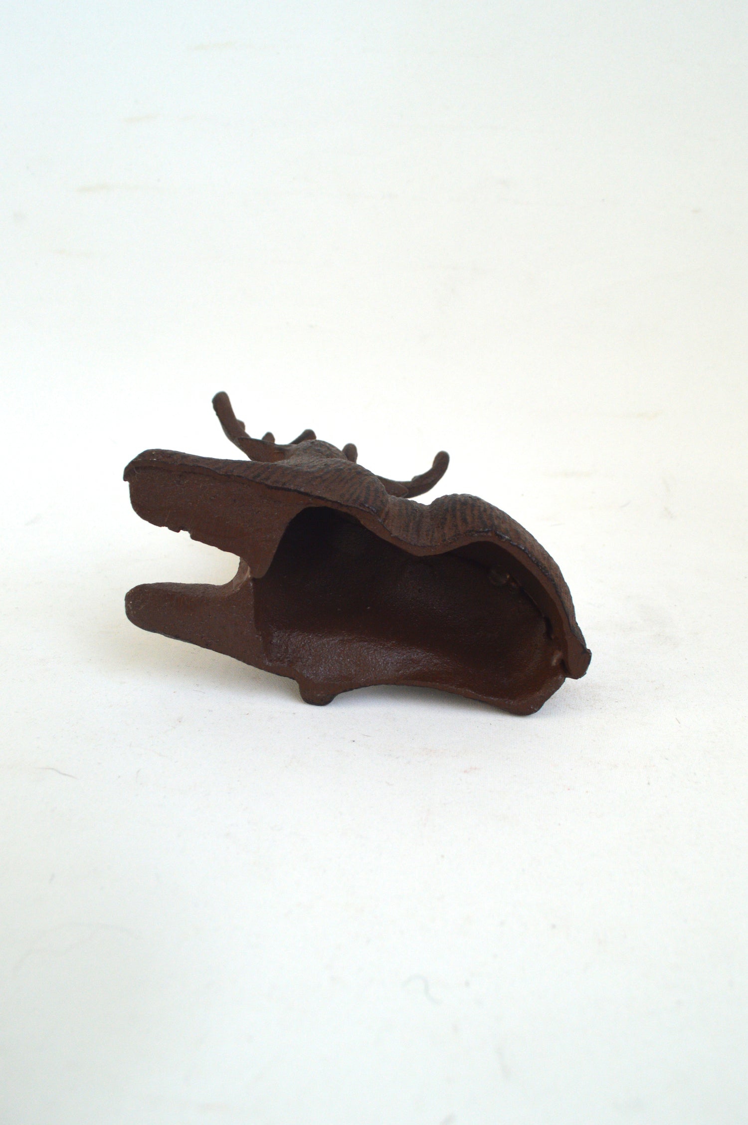 animal-decoratif-en-fonte