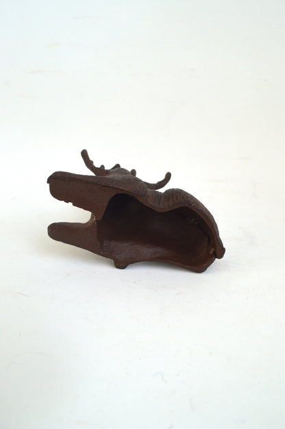animal-decoratif-en-fonte