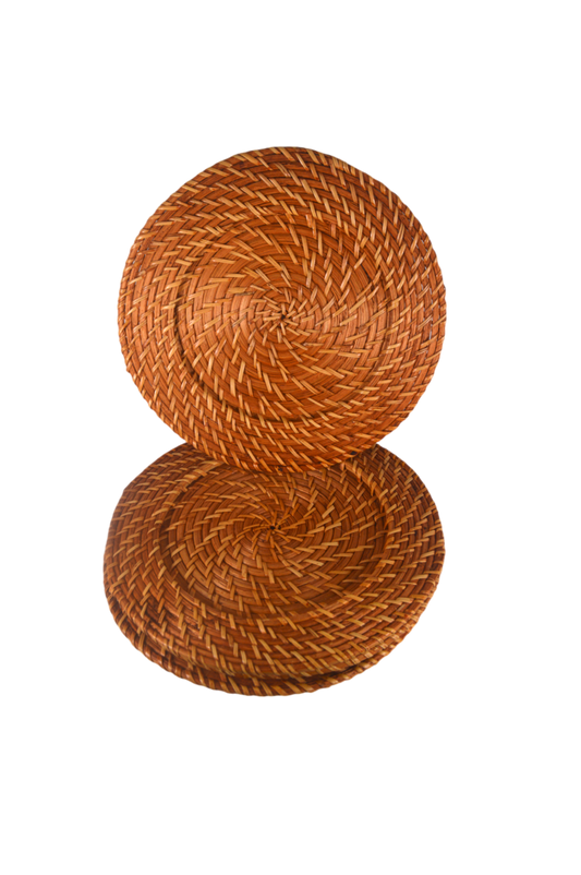 assiettes-rotin