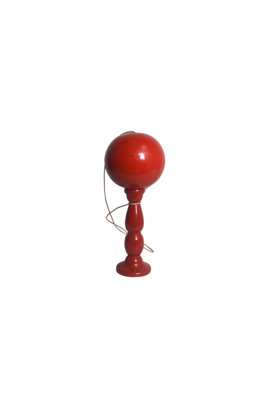 bilboquet-en-bois