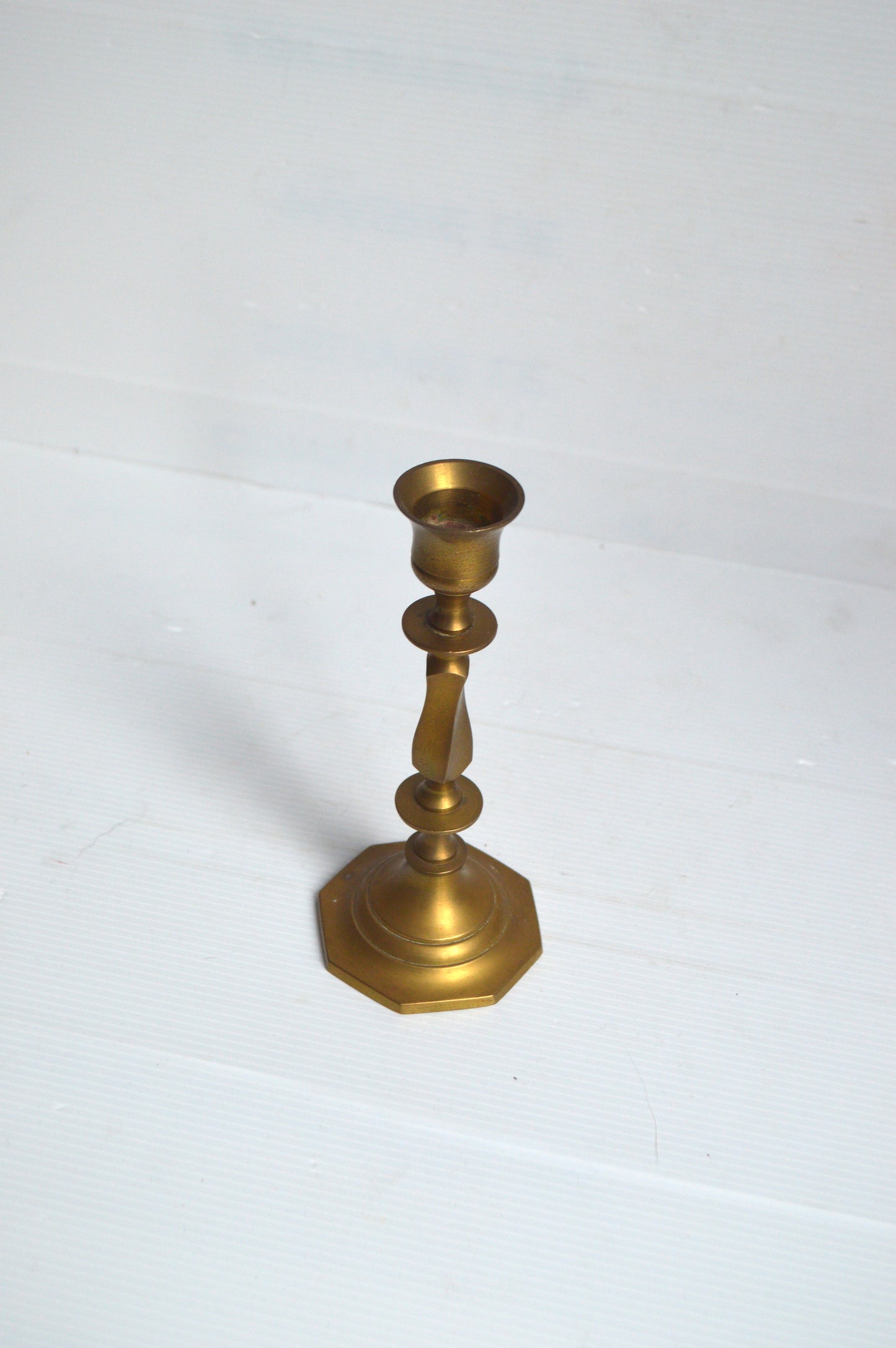 bougeoir-doré-vintage