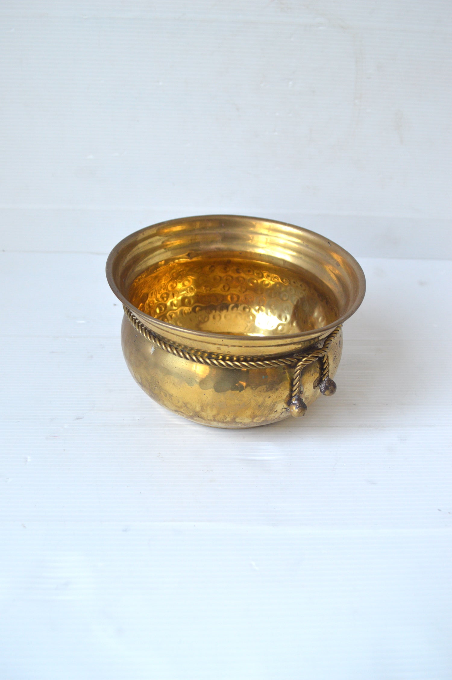 cache-pot-vintage-laiton