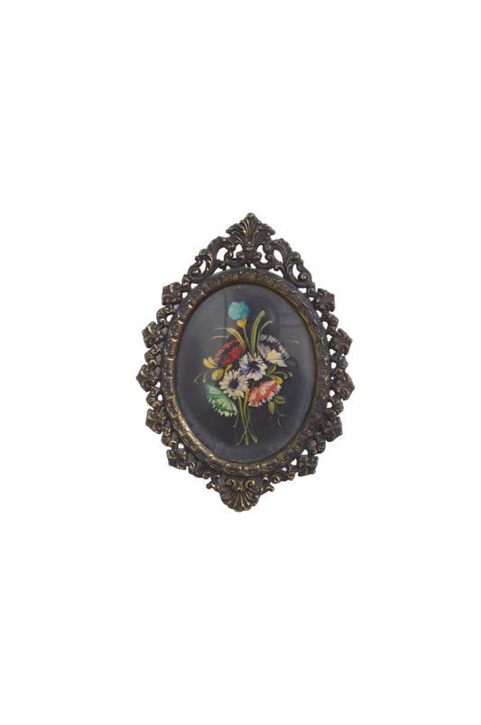 ancien cadre au verre bombé