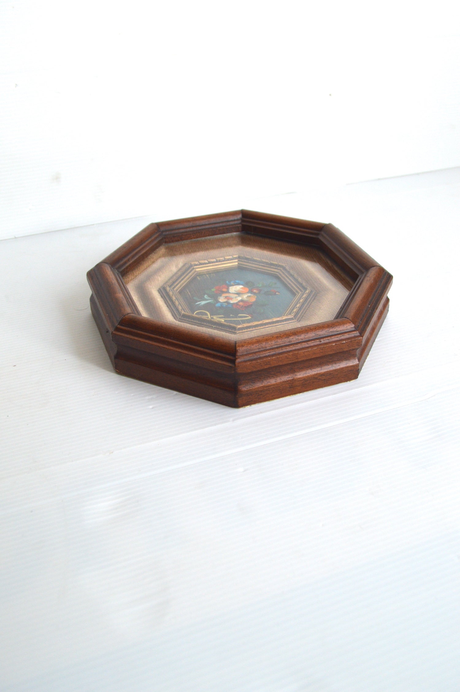 cadre-vitrine-vintage