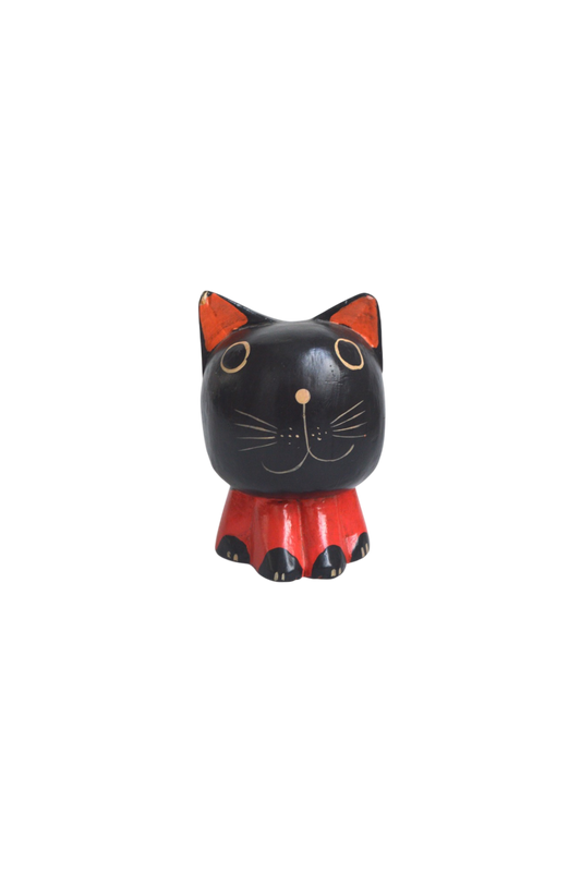 chat-japonais-en-bois