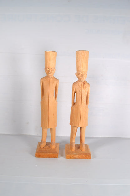 chef-de-cuisine-en-bois-sculpté
