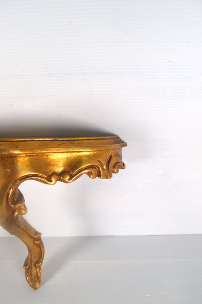 console-baroque-vintage