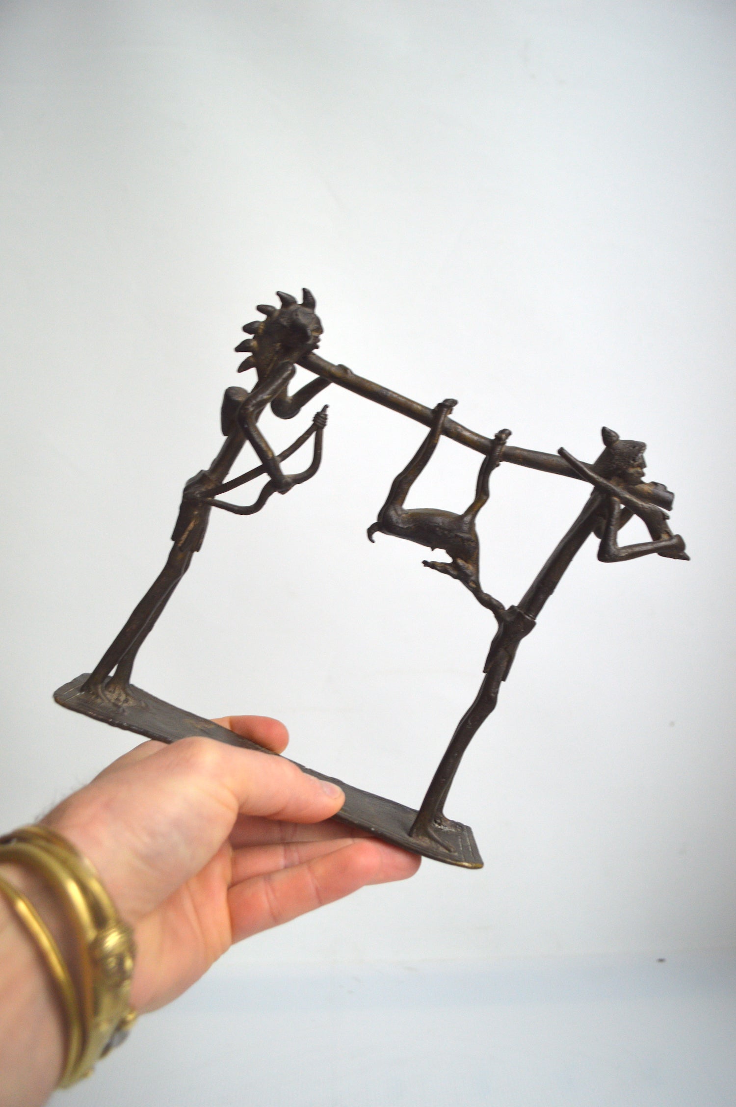 deco-ethnique-en-bronze
