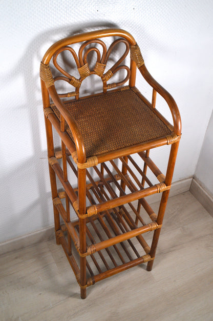 étagère-en-rotin