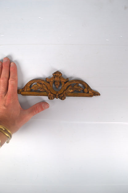 Fronton baroque en bronze