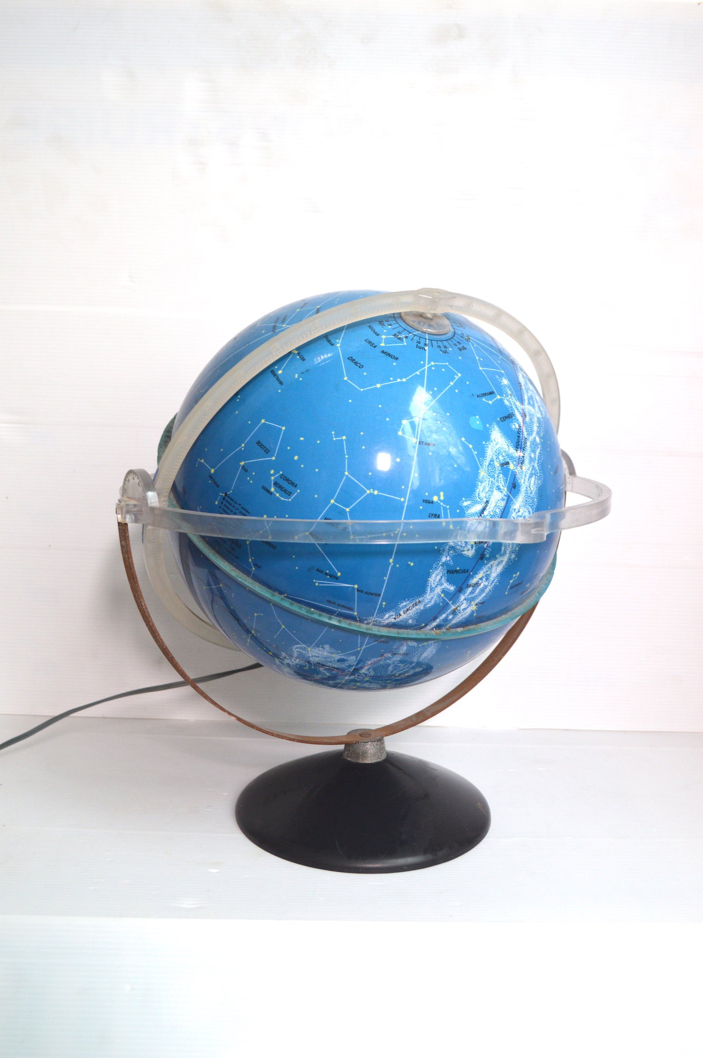 globe-celeste-alpha-lumineux-grange-bateliere