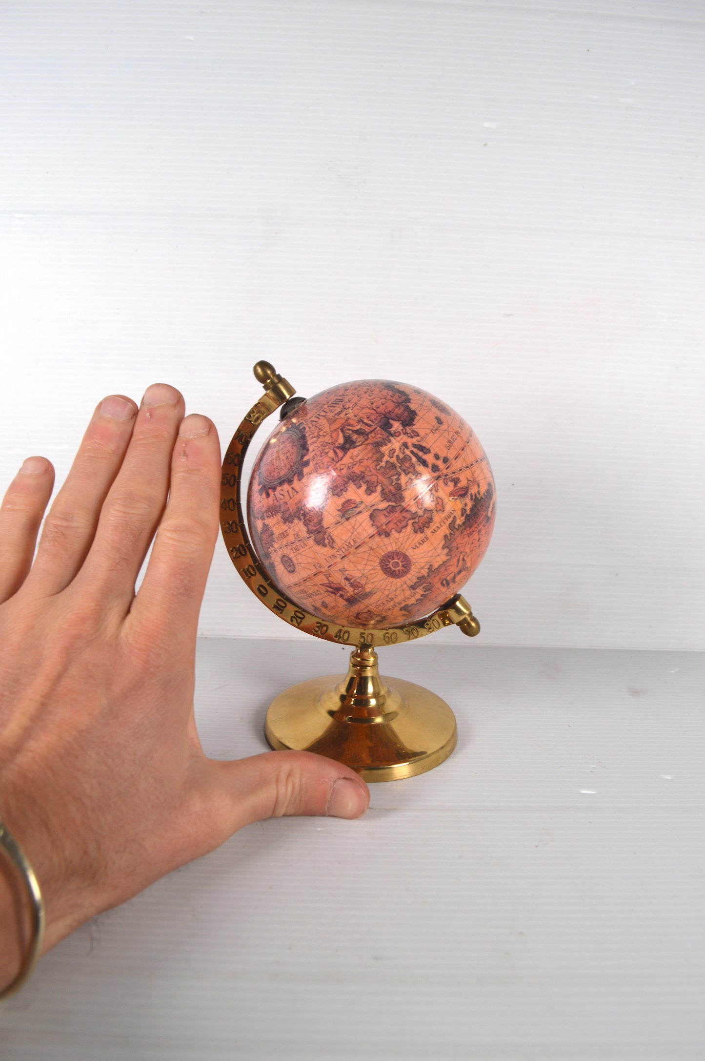 globe-deco-vintage