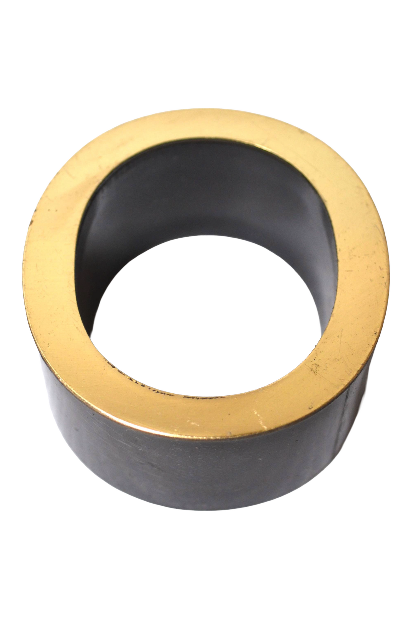 Petite lettre décorative dorée