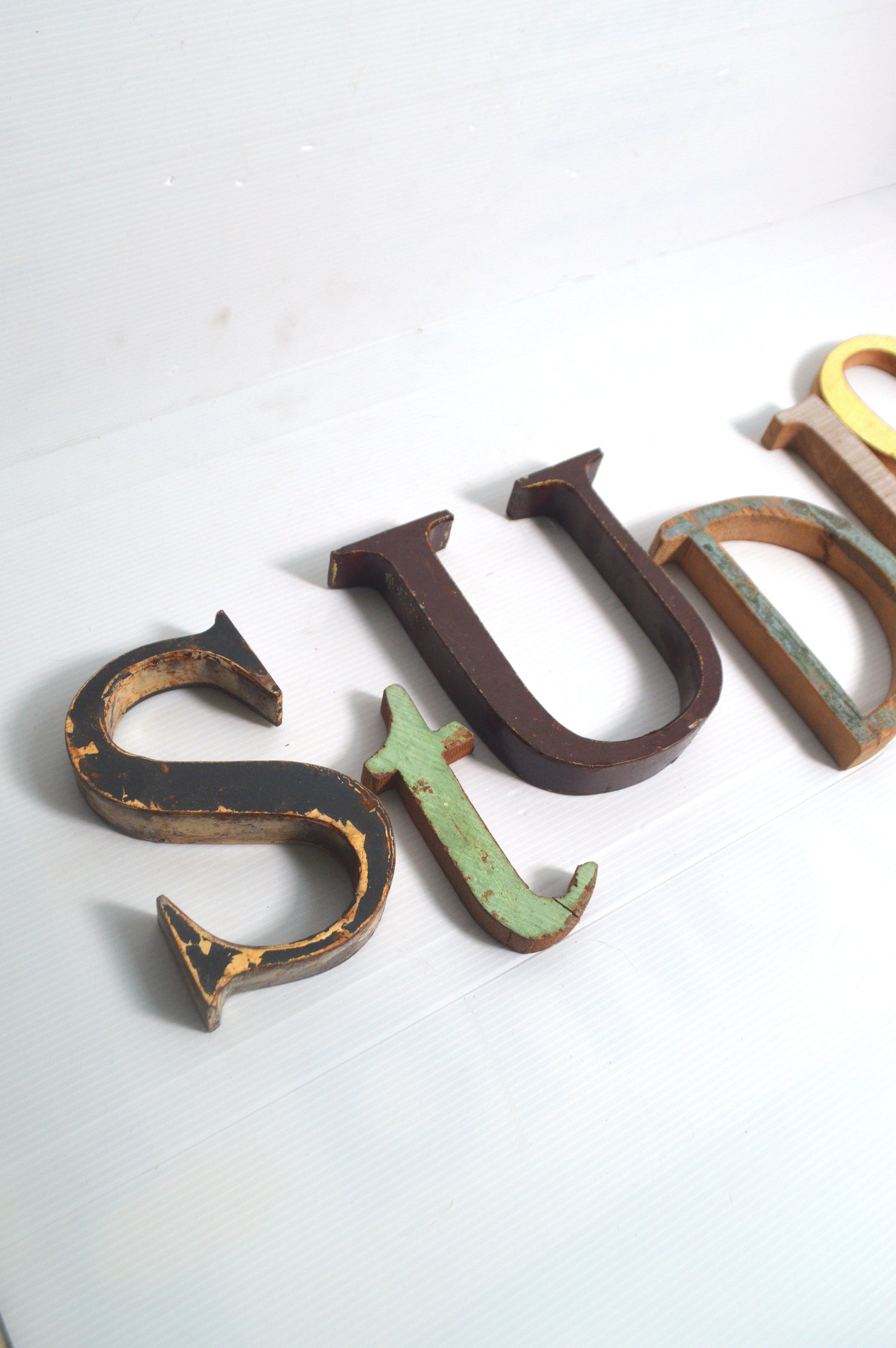 lettres-enseigne