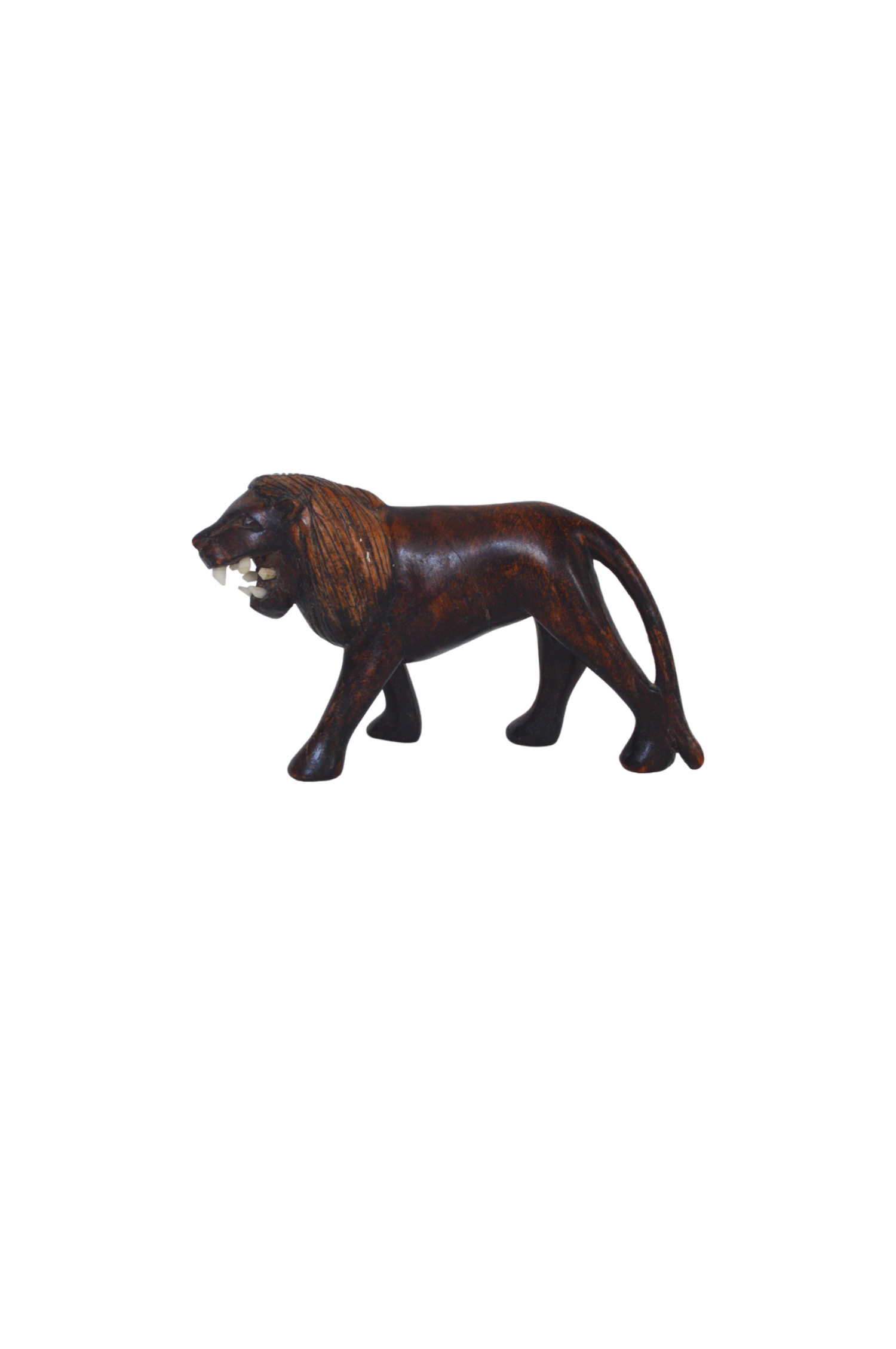 lion-en-bois