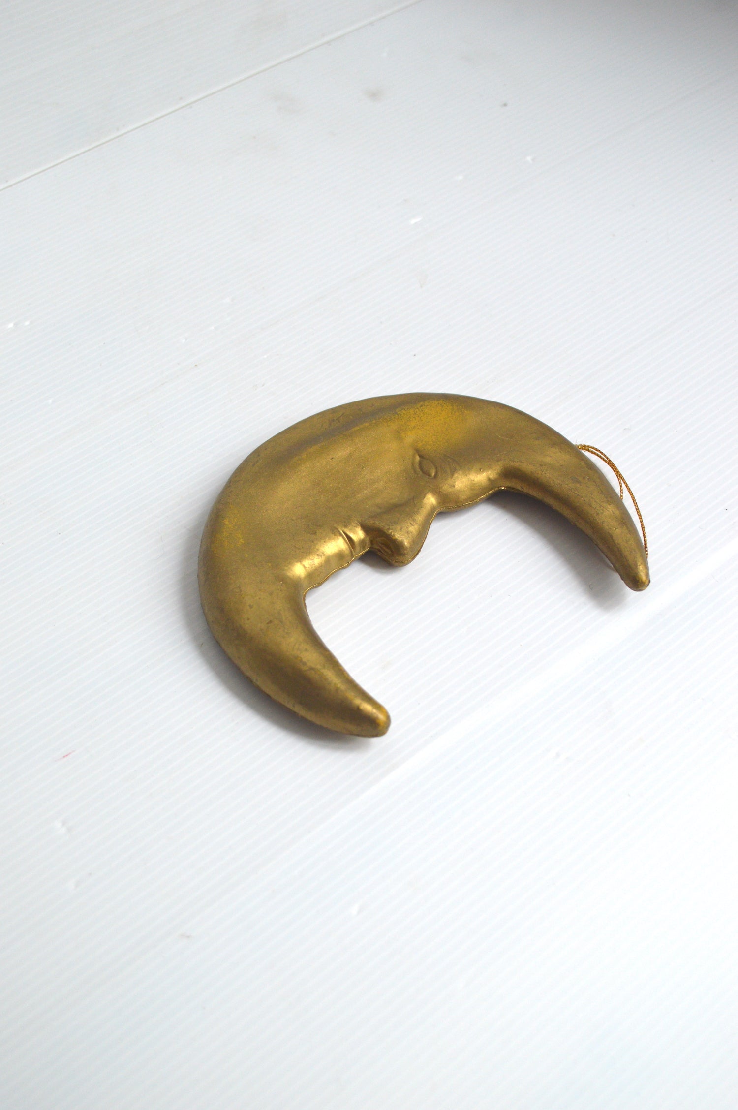 lune-a-accrocher