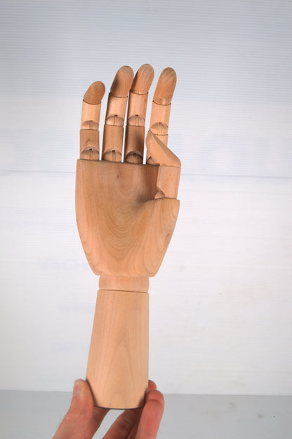 main-articulée