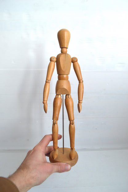 mannequin-en-bois
