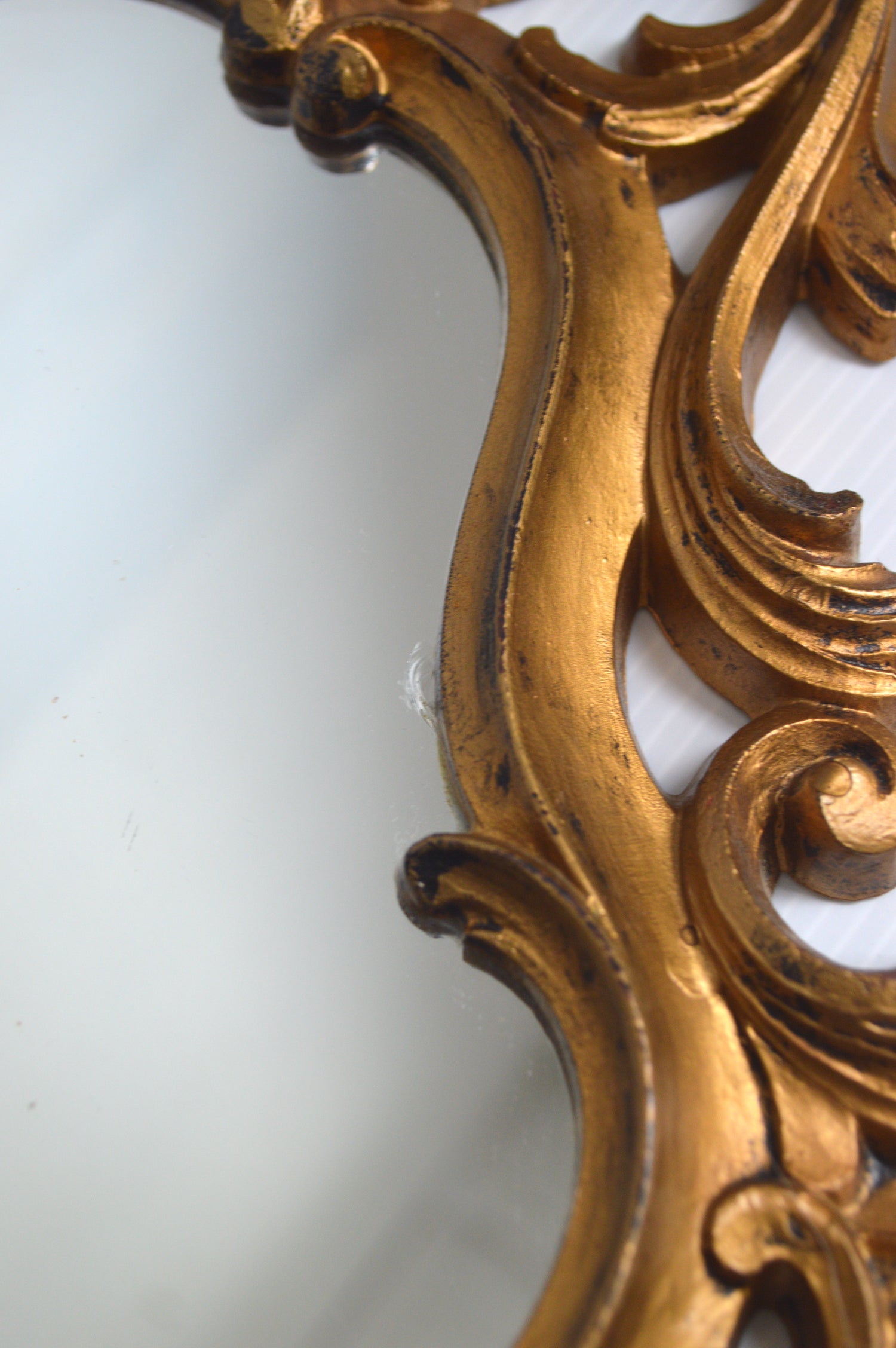 miroir-baroque-doré