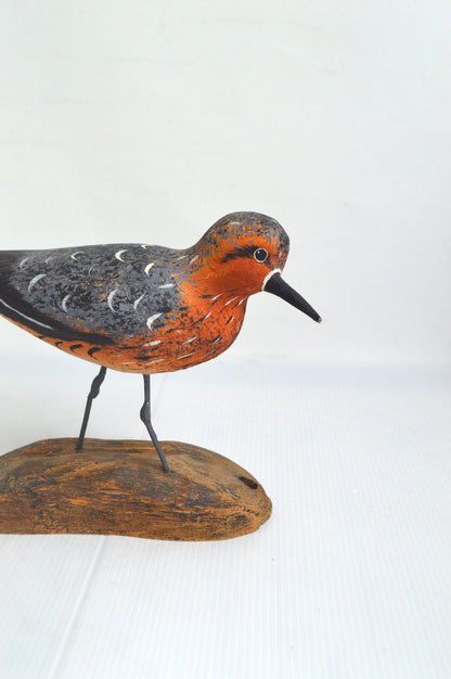 oiseau-en-bois-sculpté